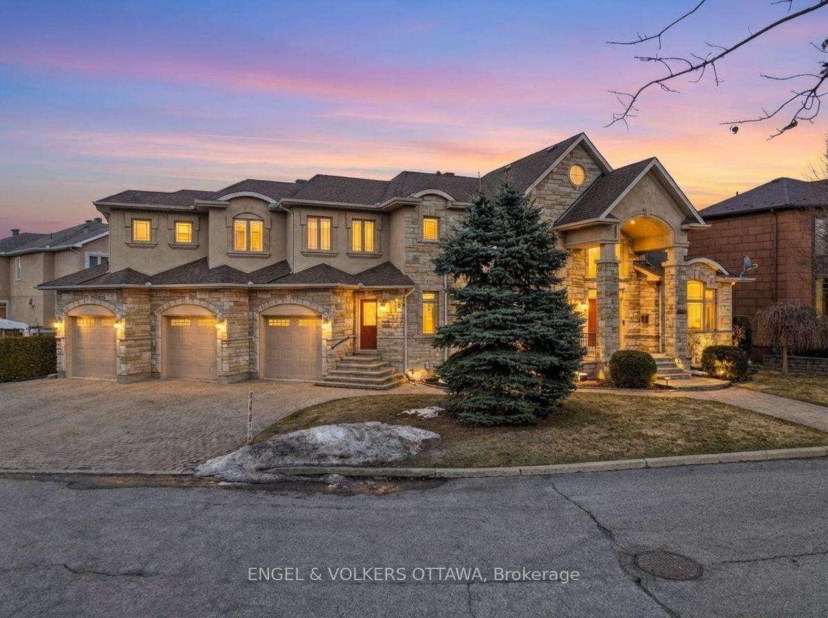 453 Rahul Crescent, Mooneys Bay - Carleton Heights and Area, ON K2C 4H8 — Mooneys Bay - Carleton Heights and Area, Ontario