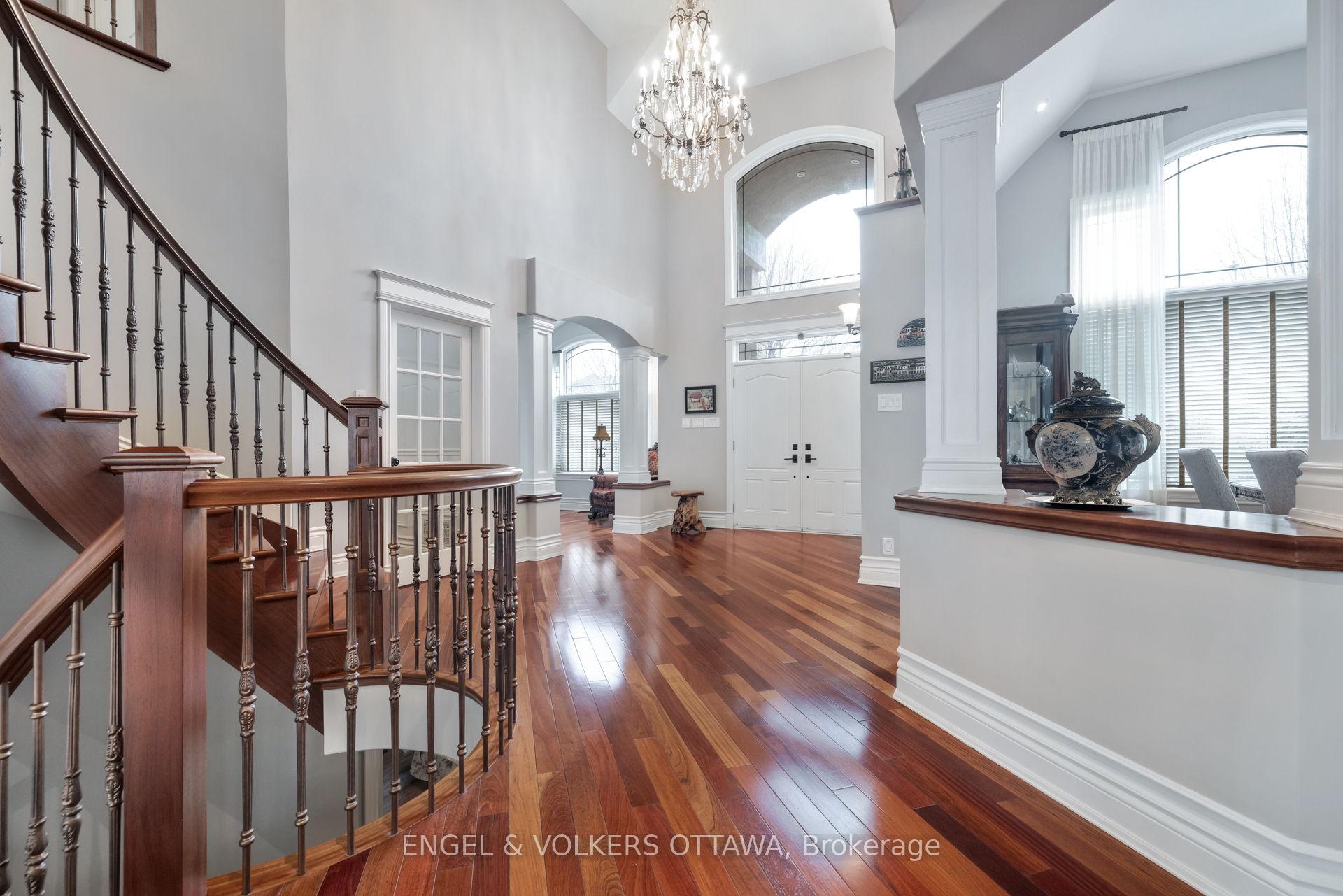 453 Rahul Crescent, Mooneys Bay - Carleton Heights and Area — photo 5 of 5
