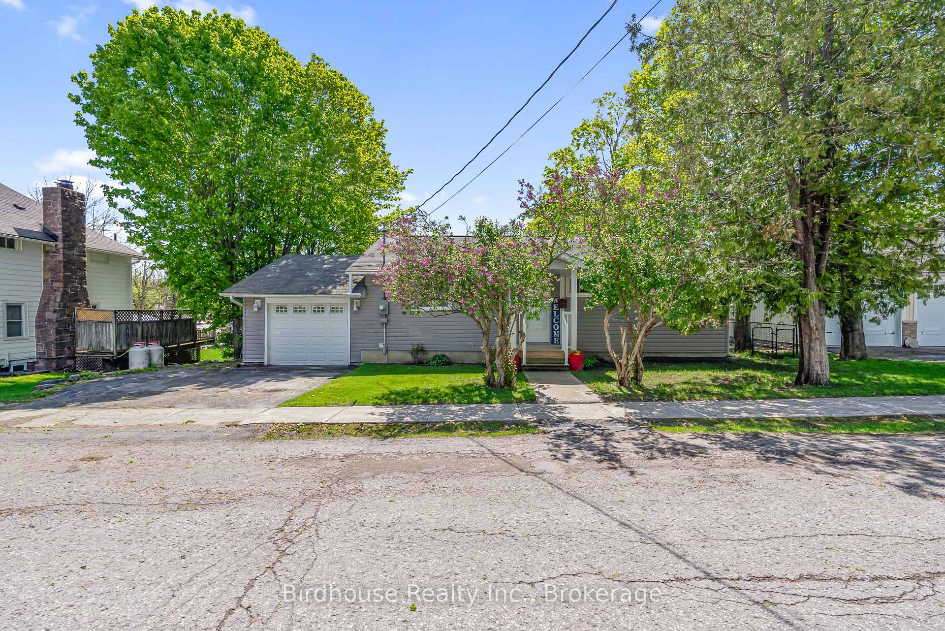 47 North Water Street, Kawartha Lakes — photo 3 of 5