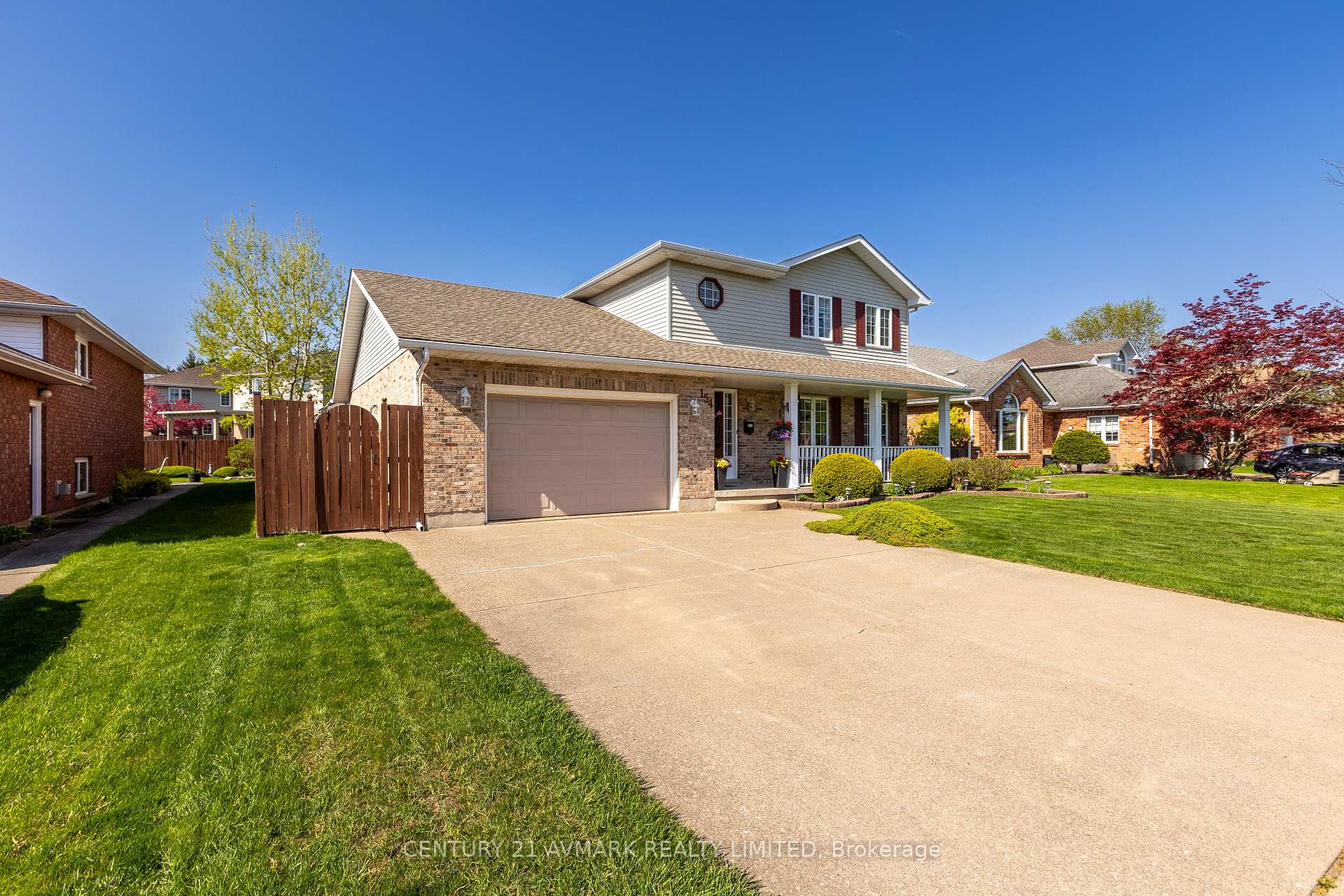154 Michael Drive, Welland — photo 2 of 5