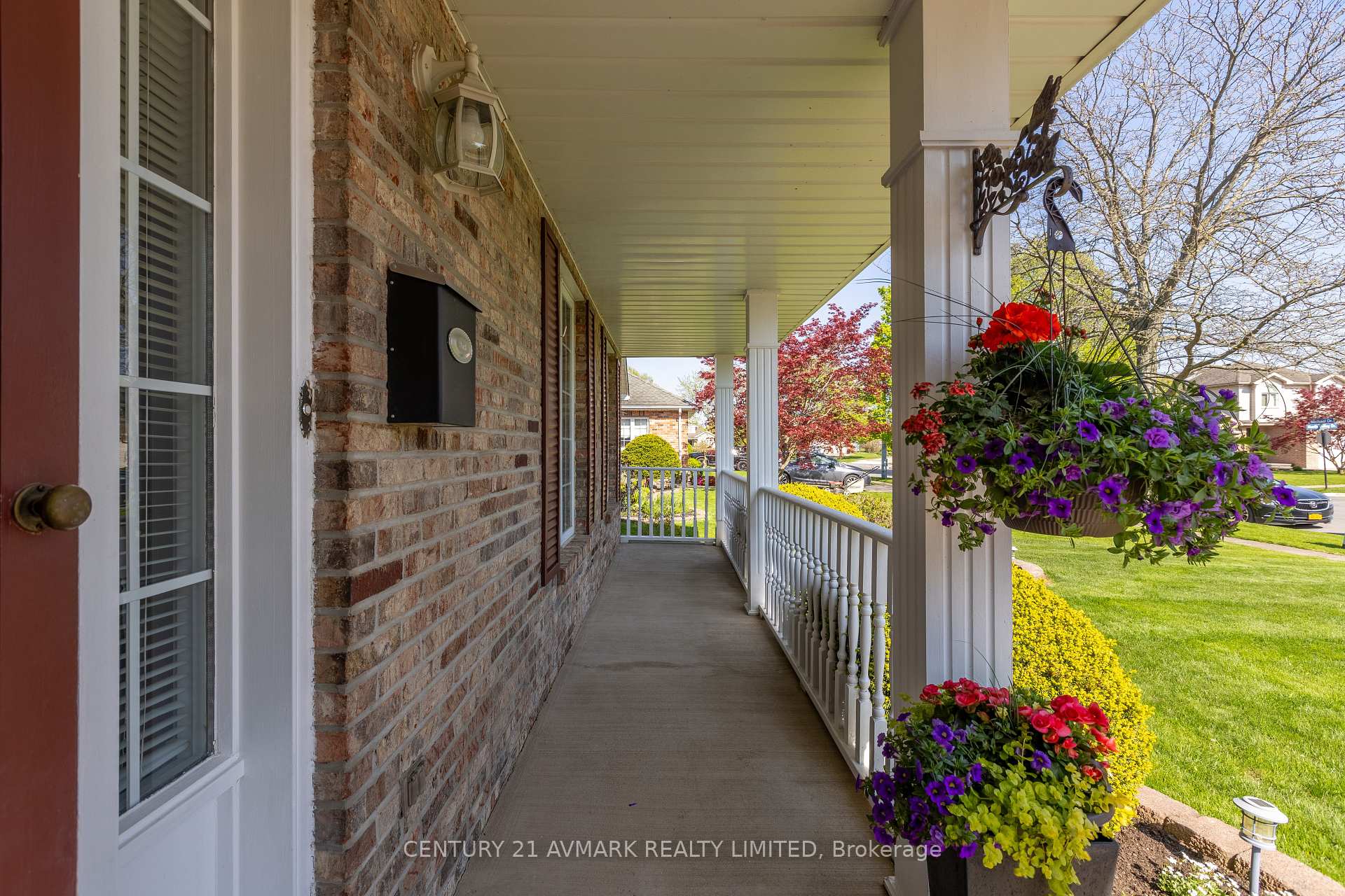 154 Michael Drive, Welland — photo 4 of 5