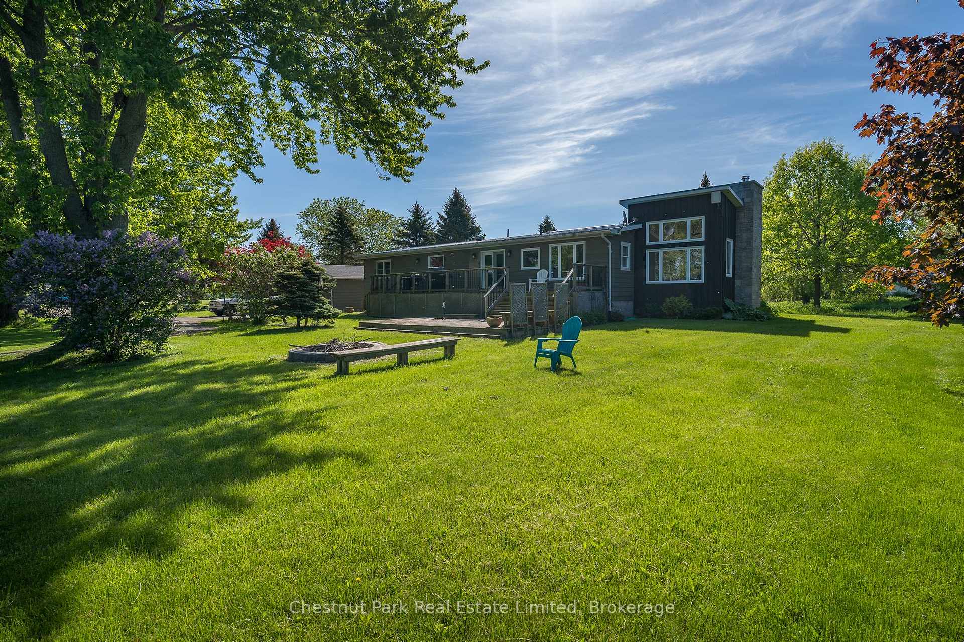 27 Carmans Lane, Prince Edward County — photo 4 of 5