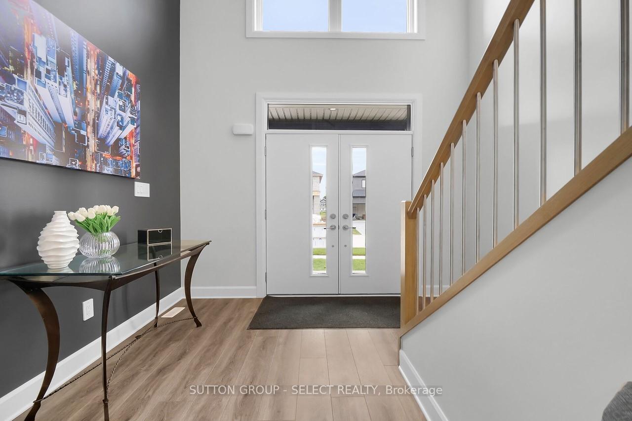 42 Lucas Road, St. Thomas — photo 3 of 5