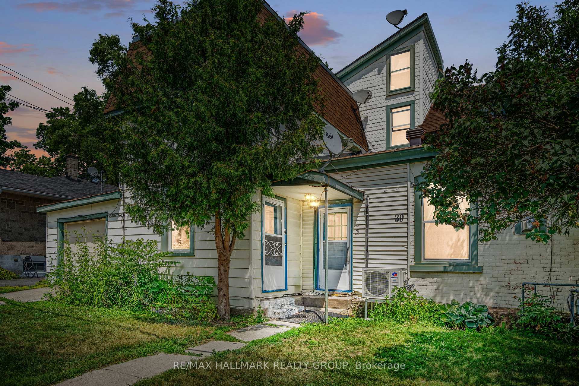 20 RUSSELL Street W 5, Smiths Falls — photo 2 of 5