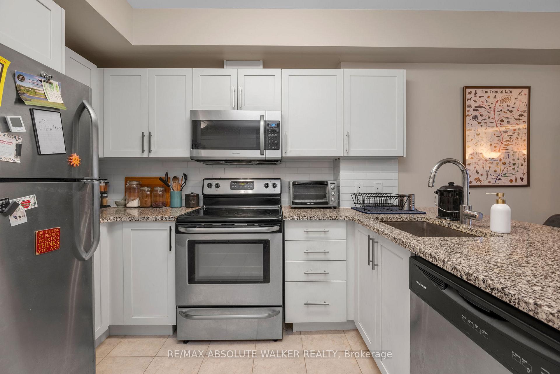 195 Besserer Street 1003, Lower Town - Sandy Hill — photo 4 of 5