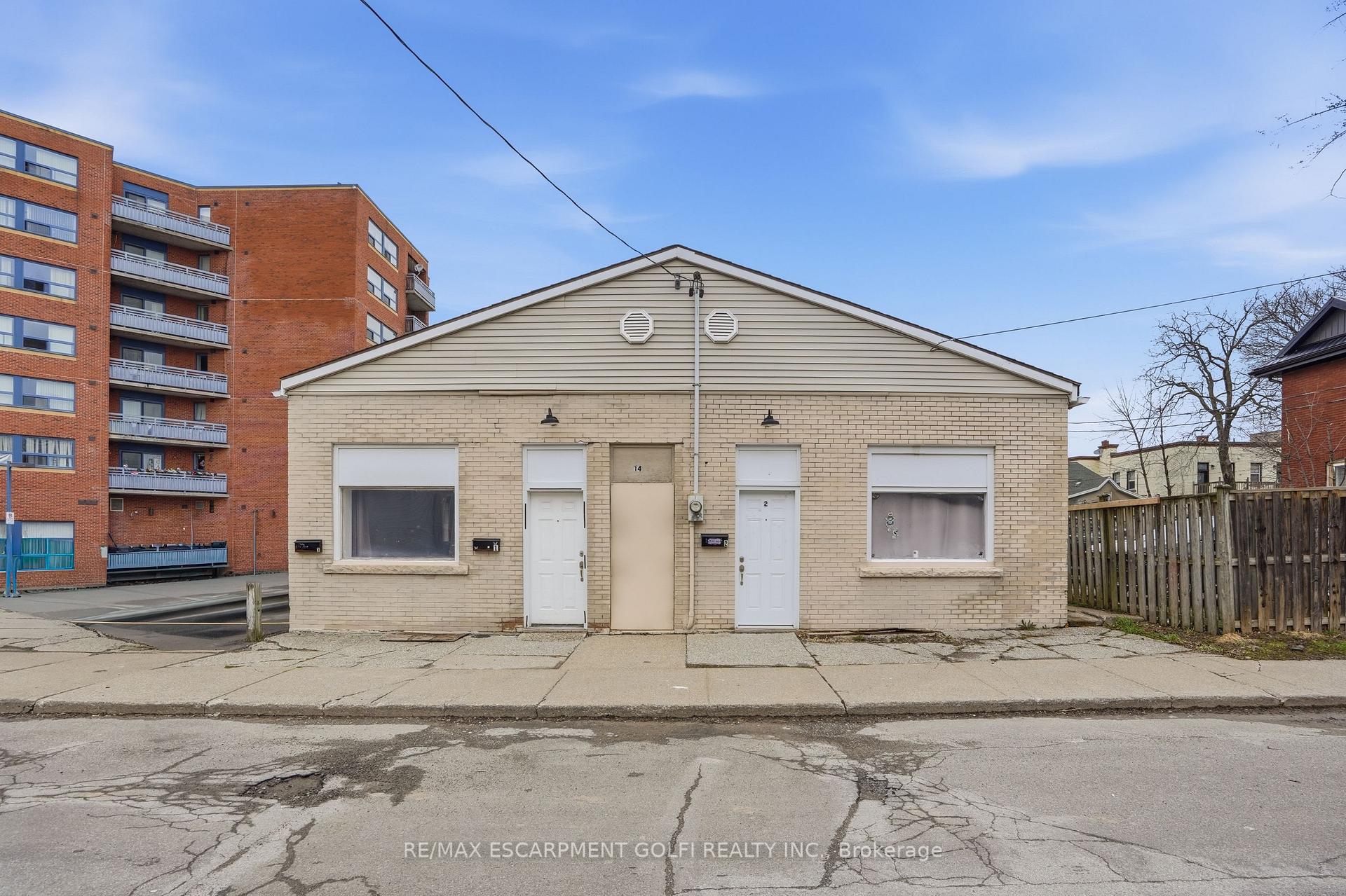 14 Avenue Place, Welland, ON L3B 4B1 — Welland, Ontario