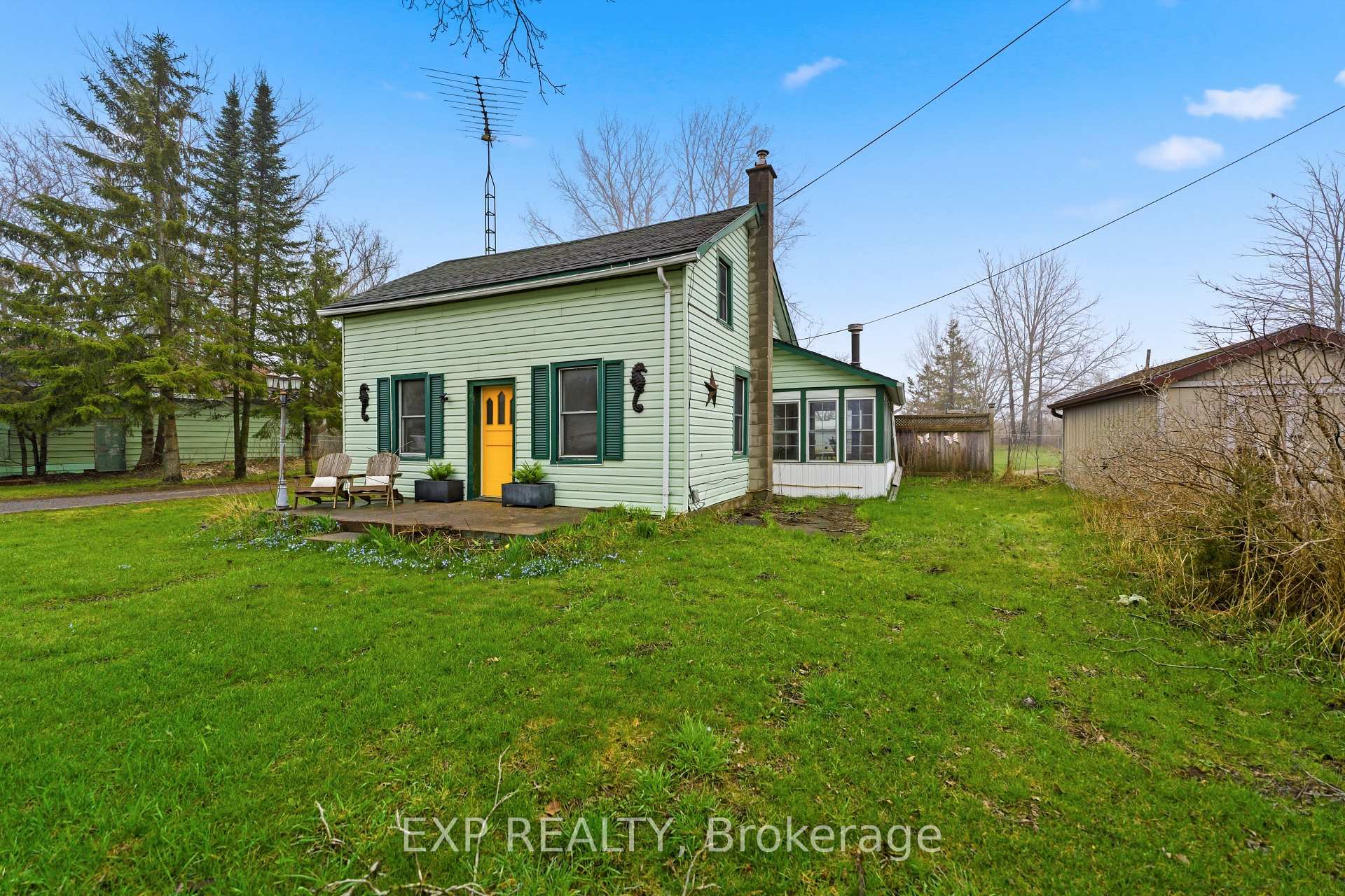52 County 1 Road, Prince Edward County — photo 3 of 5