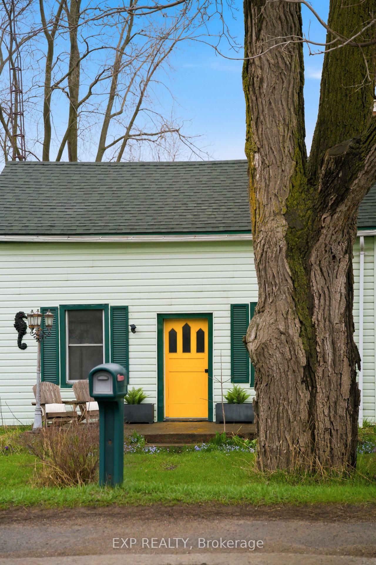 52 County 1 Road, Prince Edward County — photo 4 of 5