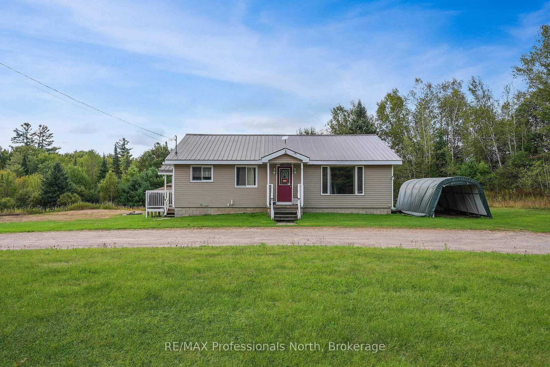 4072 Gelert Road, Minden Hills — photo 3 of 5