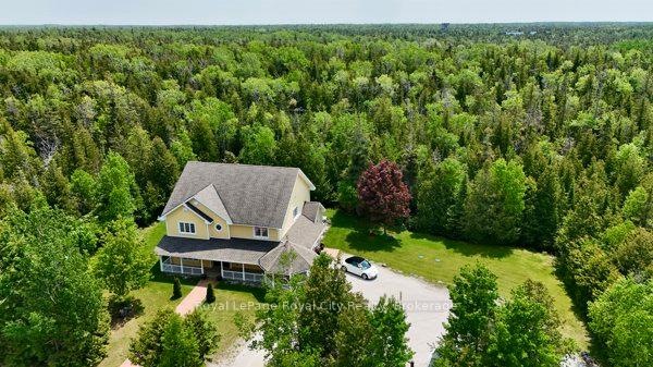 13 Elgin Street, Northern Bruce Peninsula, ON N0H 2R0