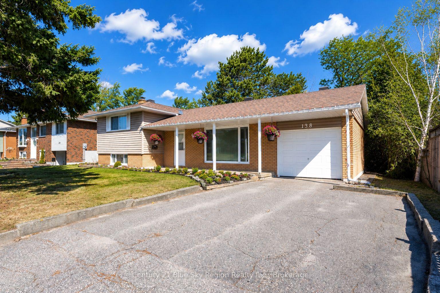 138 Macbeth Crescent, North Bay, ON P1B 7X6 — North Bay, Ontario