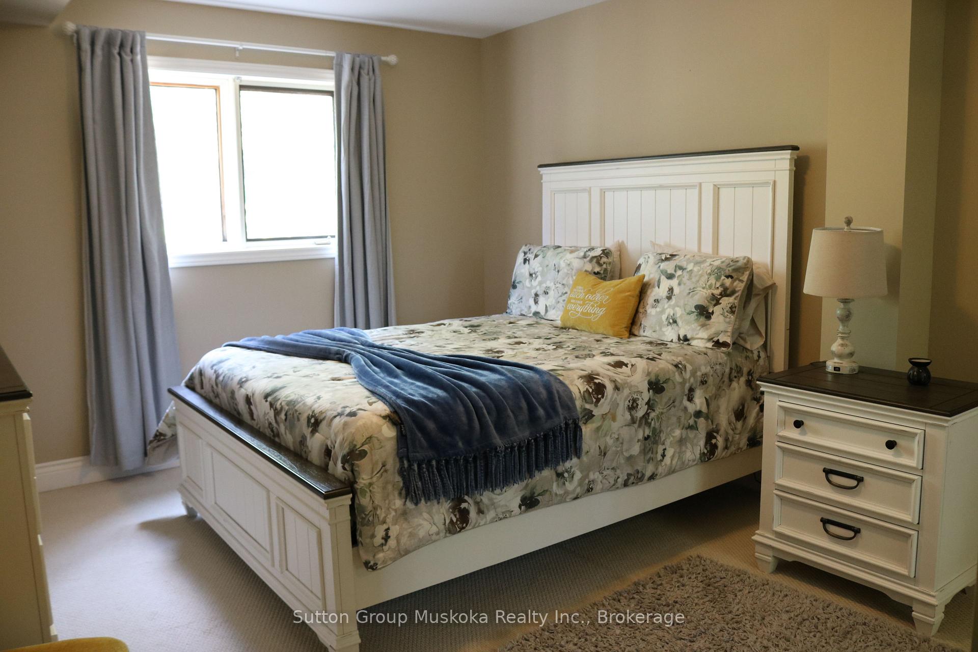 165 Golden Pheasant Drive, Huntsville — photo 5 of 5