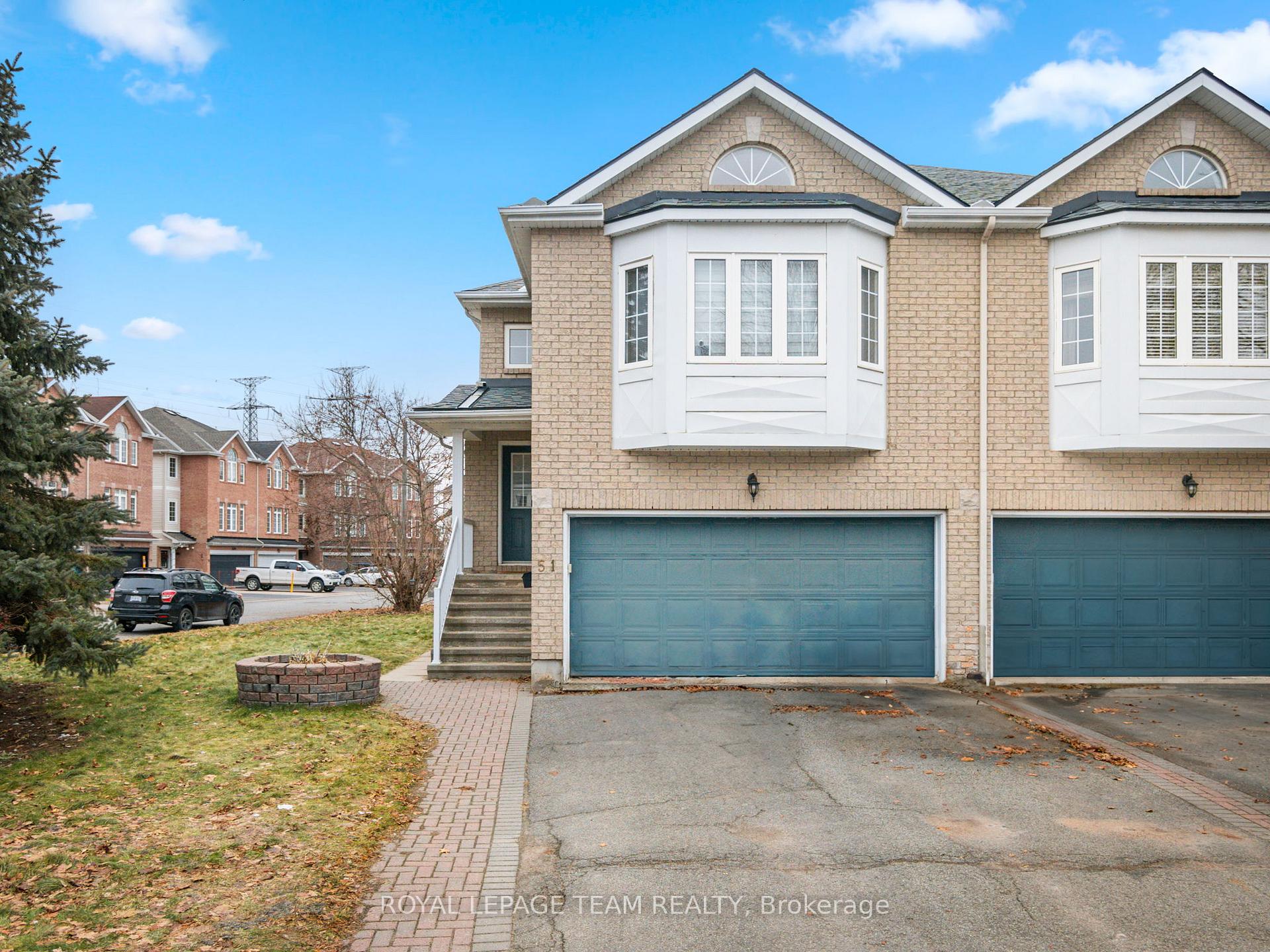 51 Castle Glen Crescent, Kanata, ON K2L 4G9