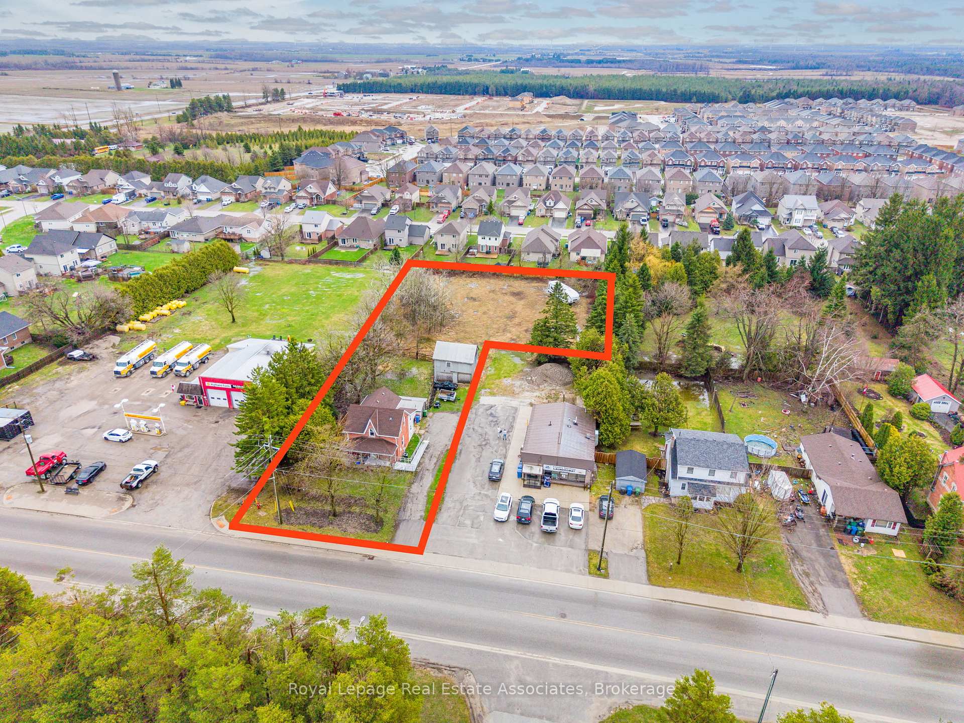 557 Main Street E, Southgate, ON N0C 1B0