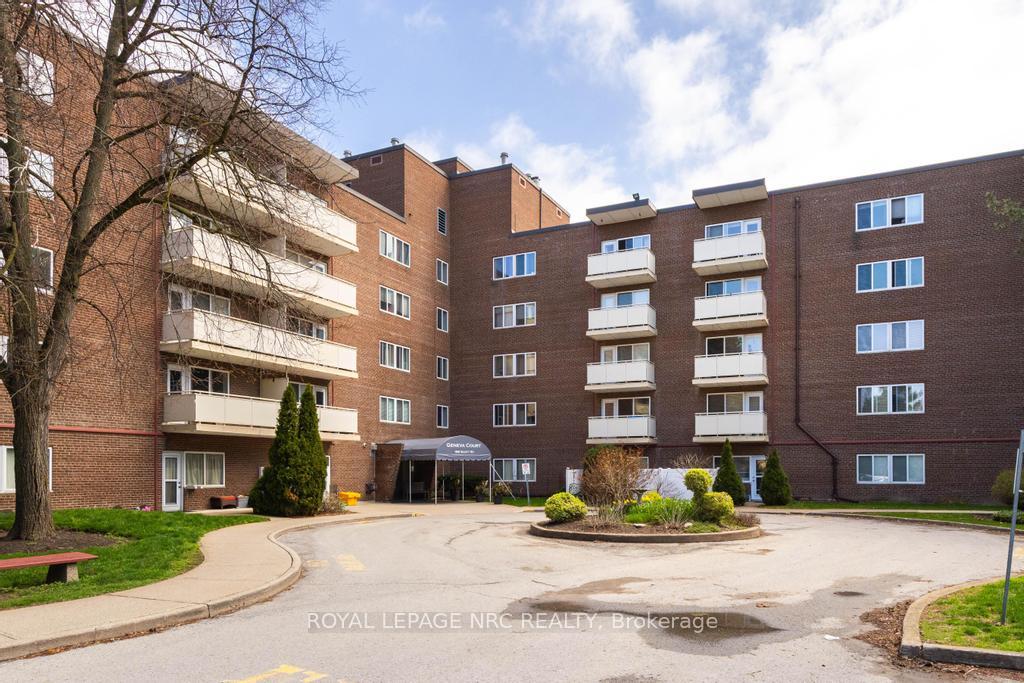 198 Scott Street 410, St. Catharines, ON L2N 5T3