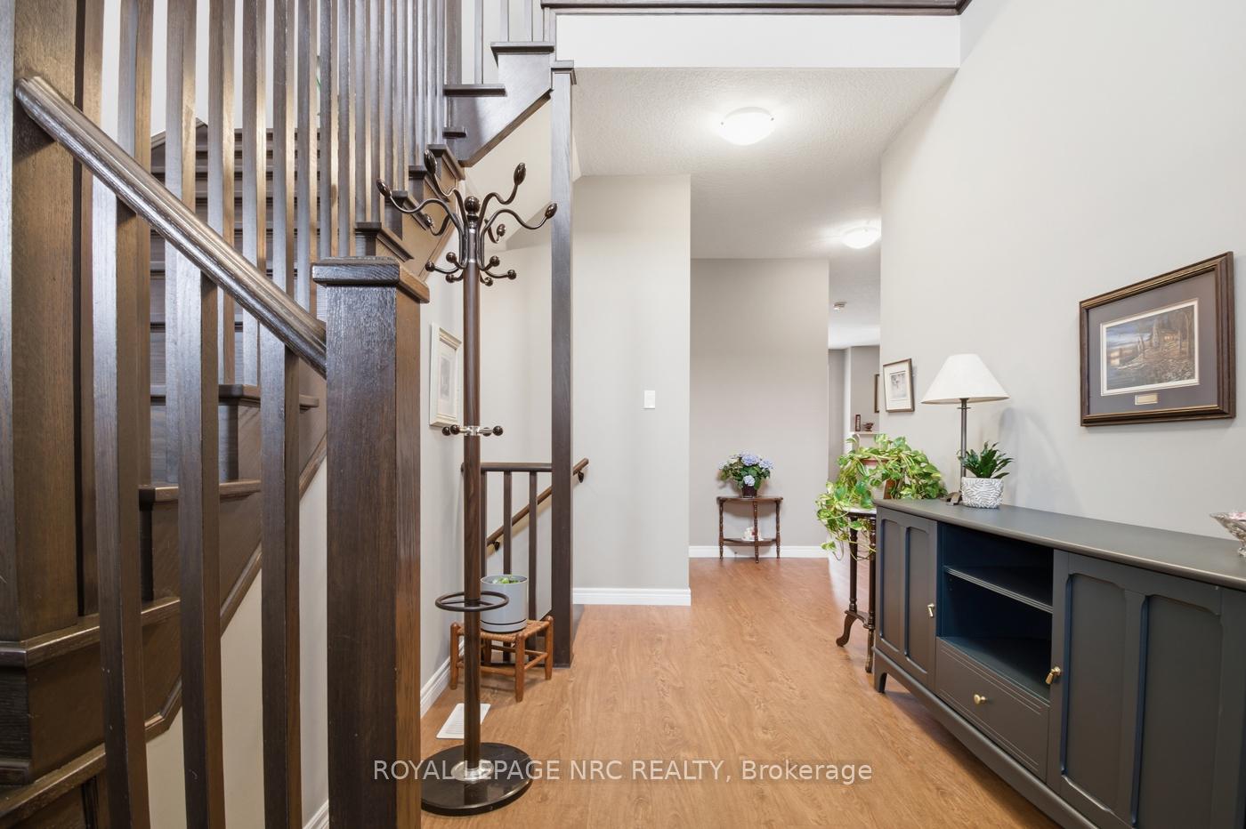 633 Winston Road, Grimsby — photo 5 of 5