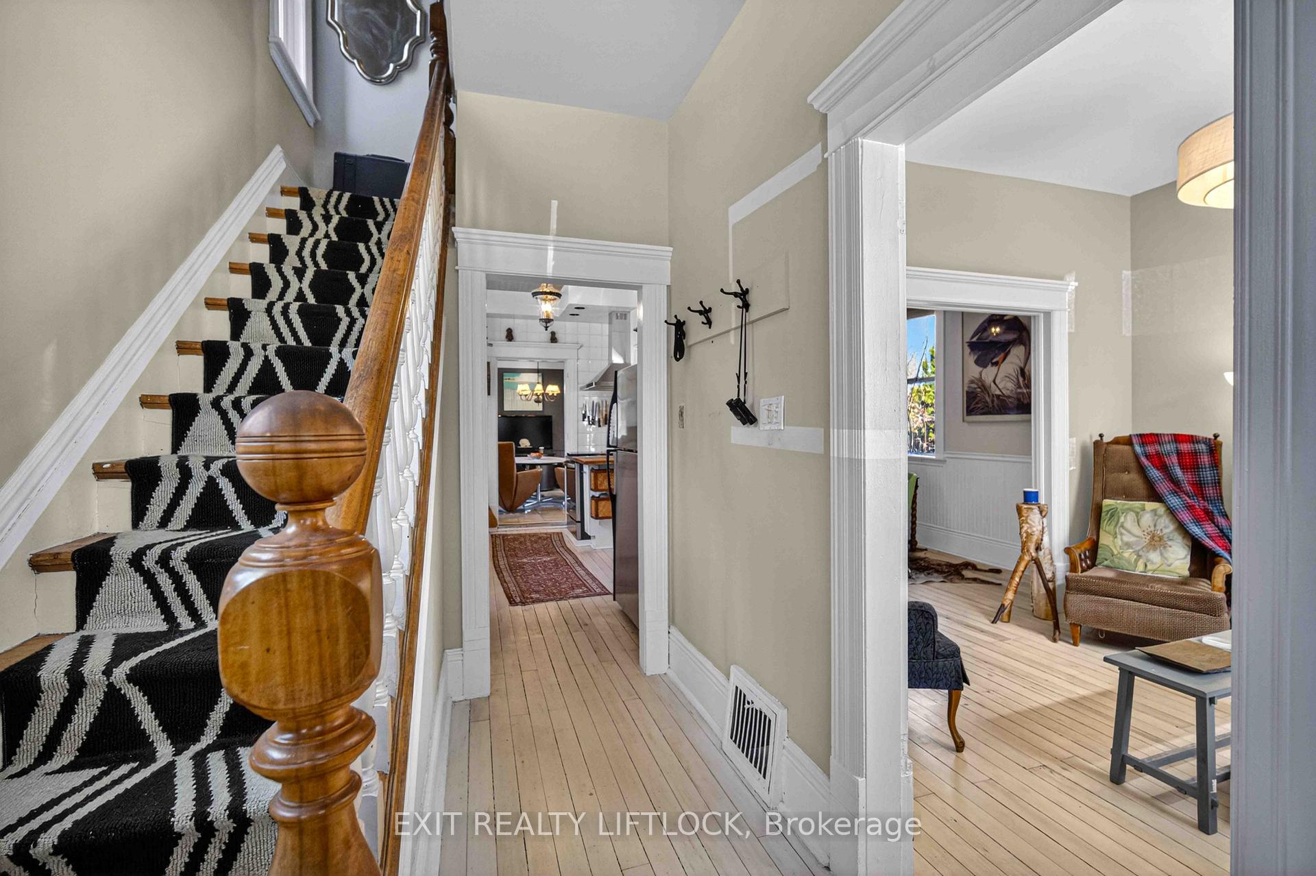 128 Sutherland Place, Peterborough — photo 5 of 5