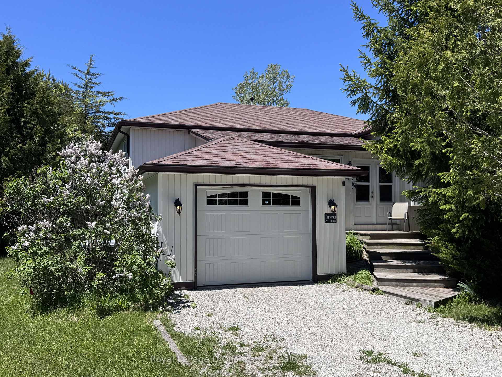 373 Carlisle Street, Saugeen Shores, ON N0H 2L0