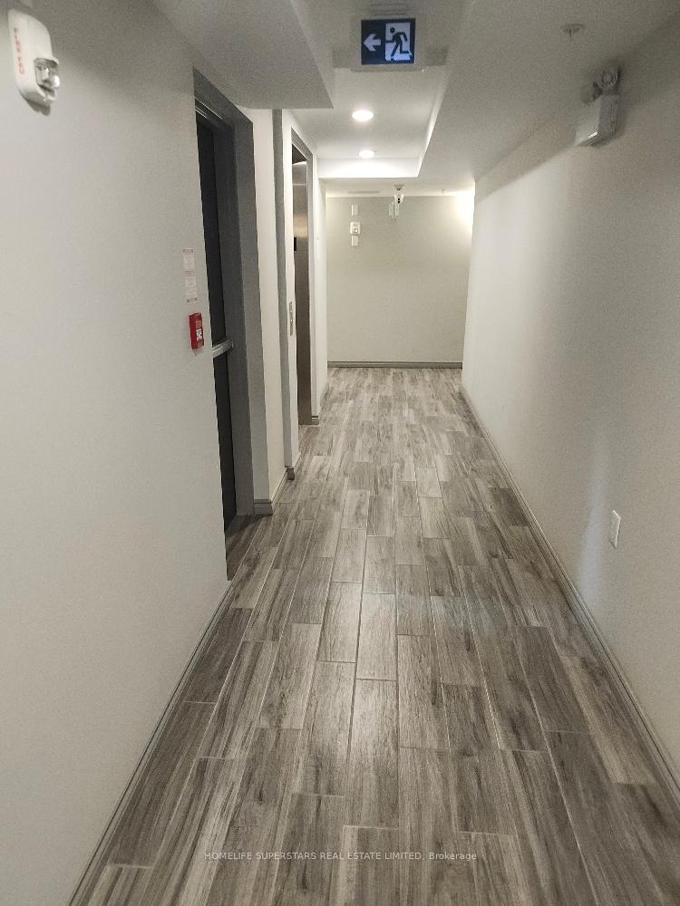 275 Larch Street H 207, Waterloo — photo 4 of 5