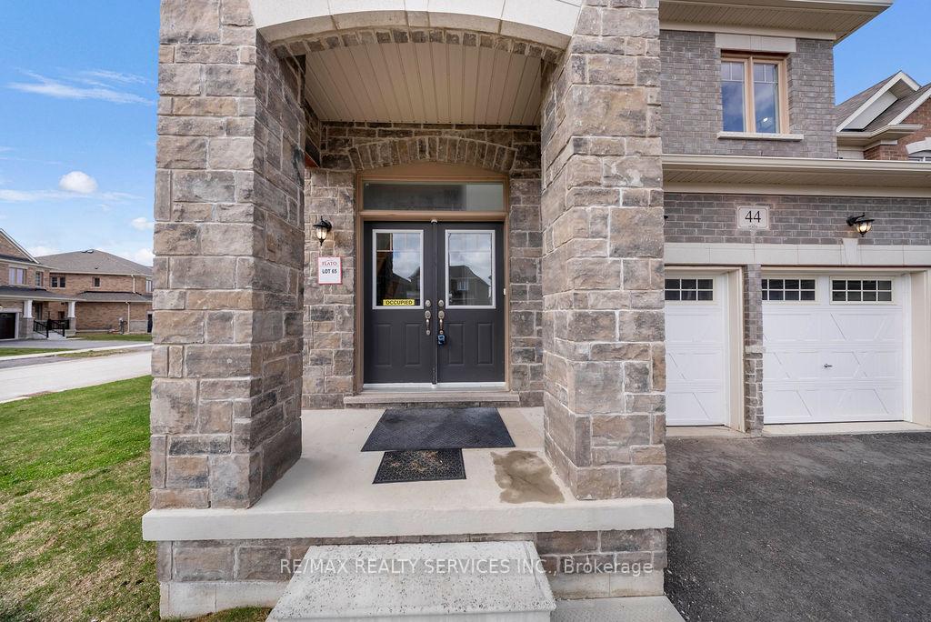 44 Corbett Street, Southgate — photo 2 of 5