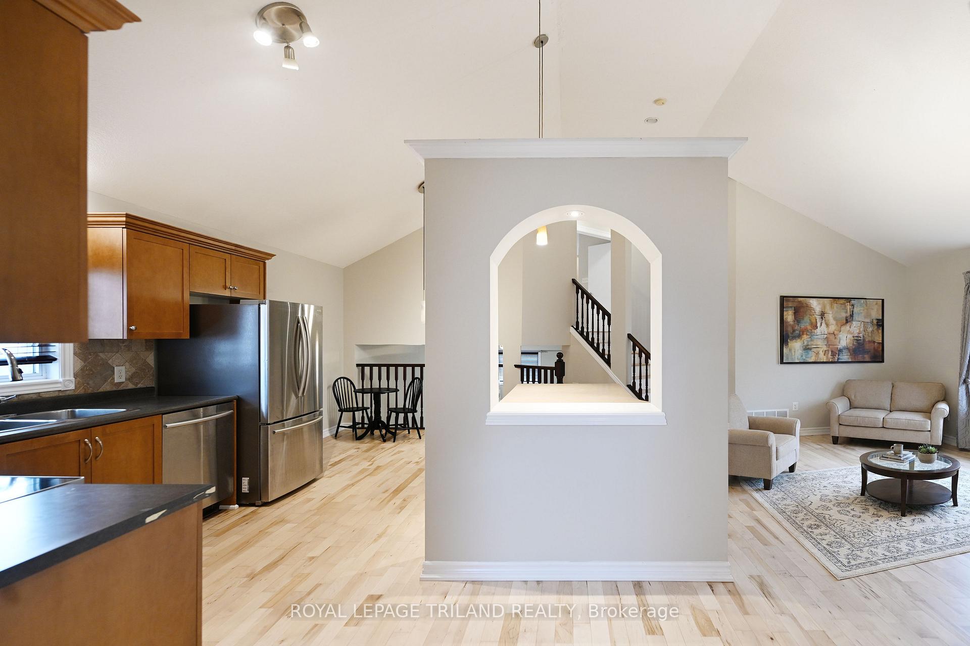 803 Sandcherry Street, London North — photo 4 of 5