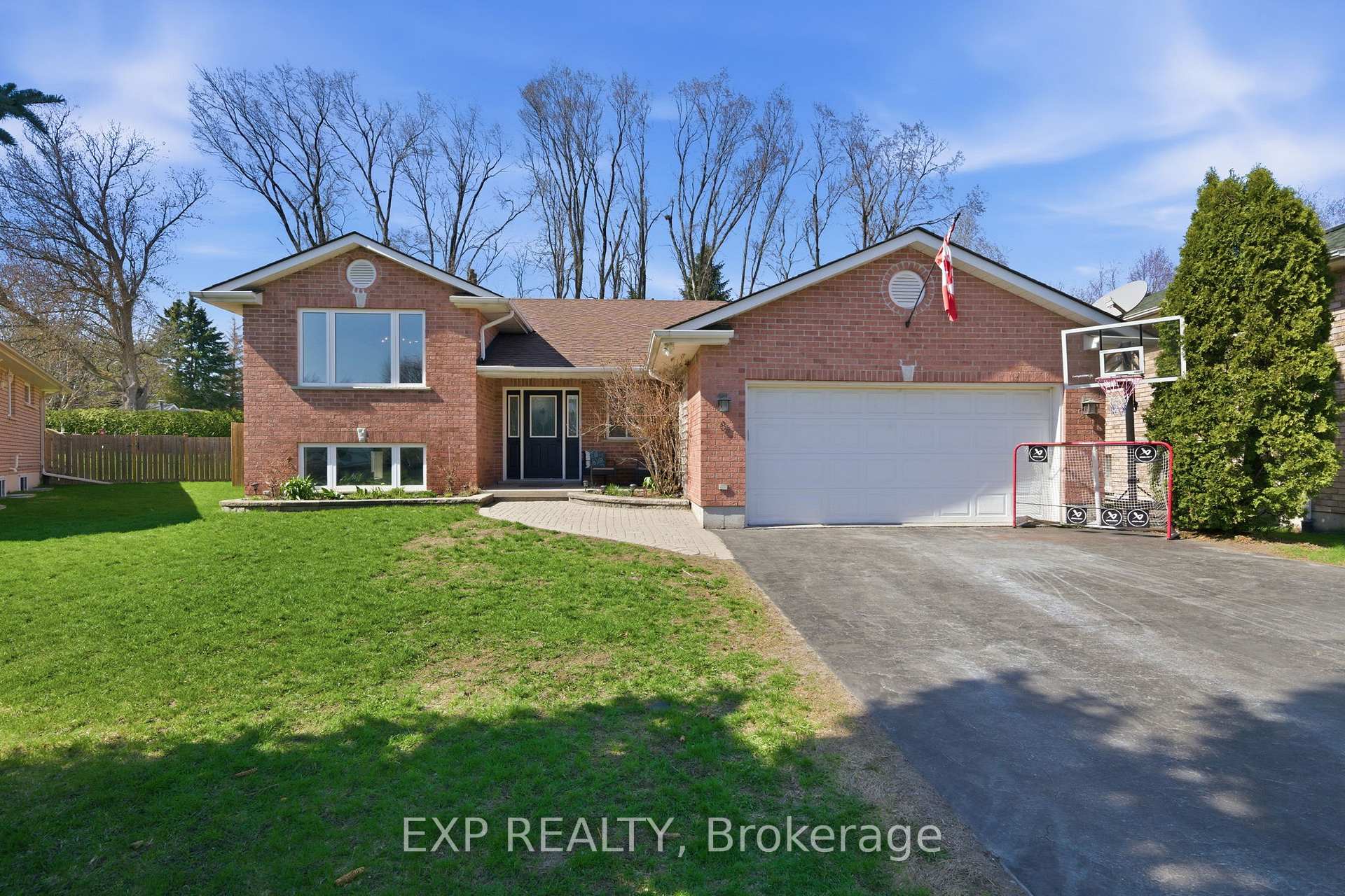 8 Henderson Lane, Brighton, ON K0K 1H0 — Brighton, Ontario