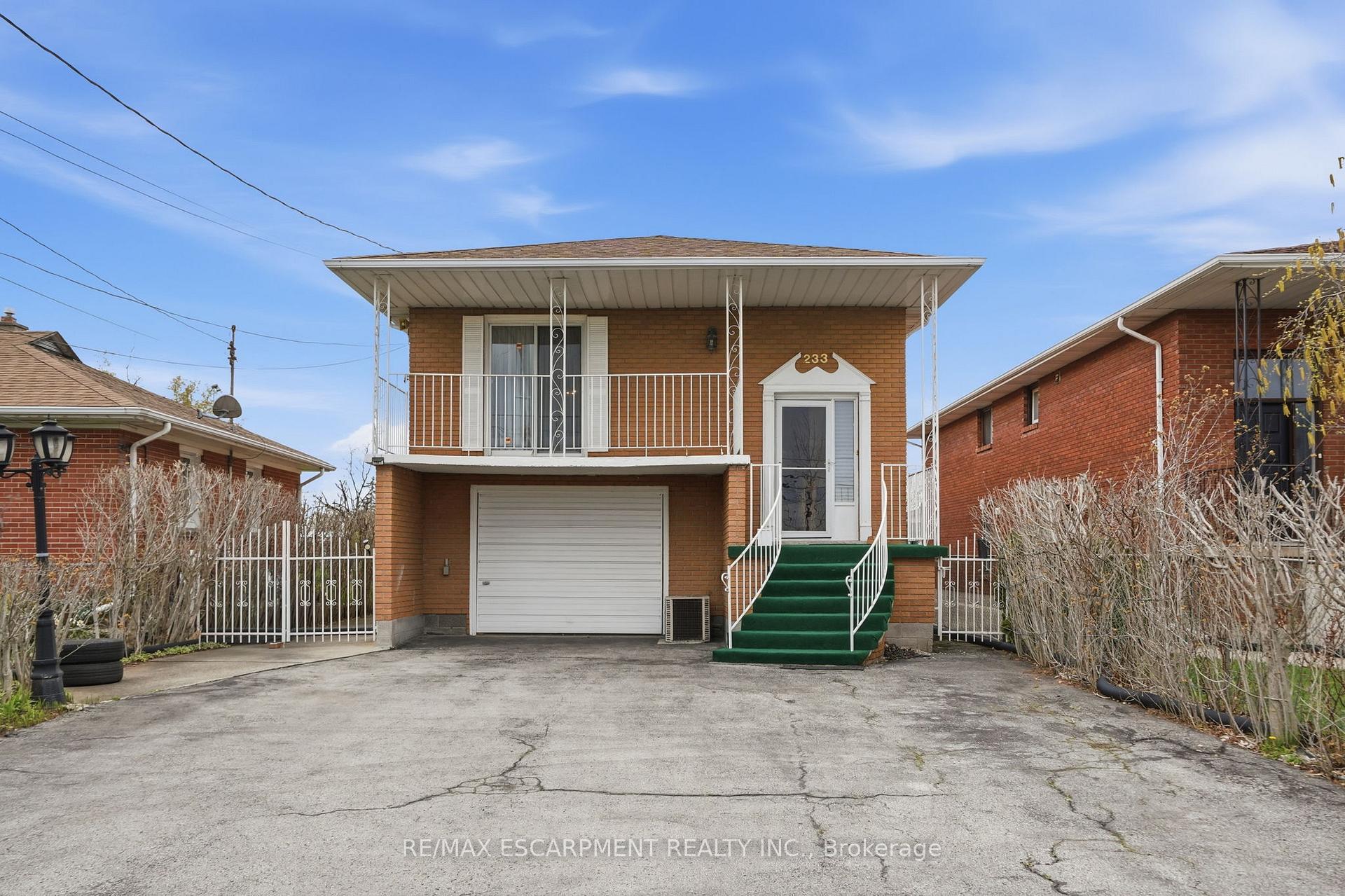 233 Fruitland Road, Hamilton, ON L8E 5J8