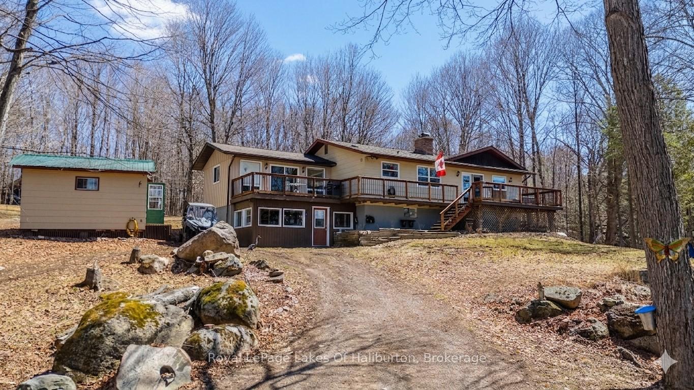 1096 Chelsea Lane, Algonquin Highlands — photo 3 of 5