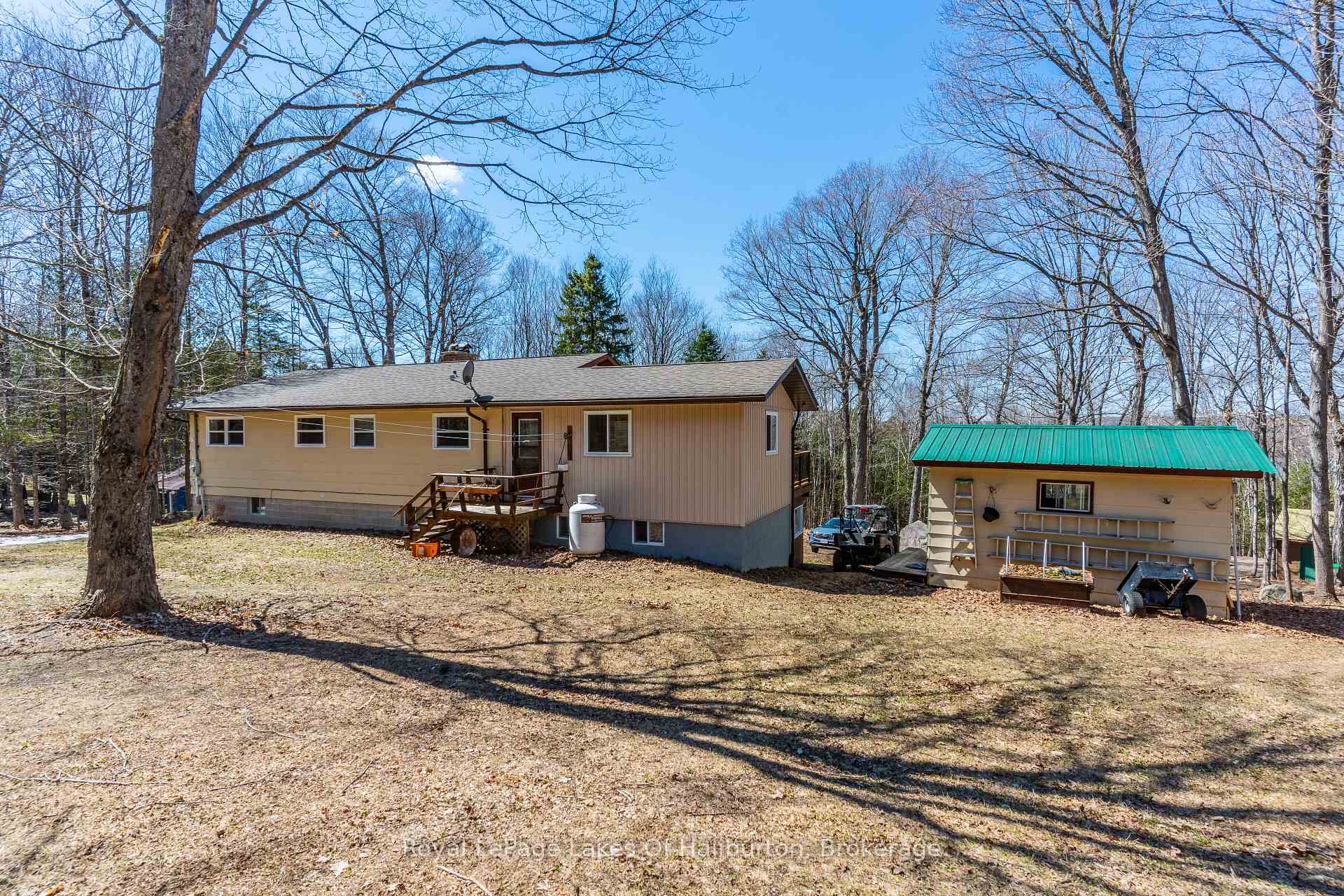 1096 Chelsea Lane, Algonquin Highlands — photo 4 of 5