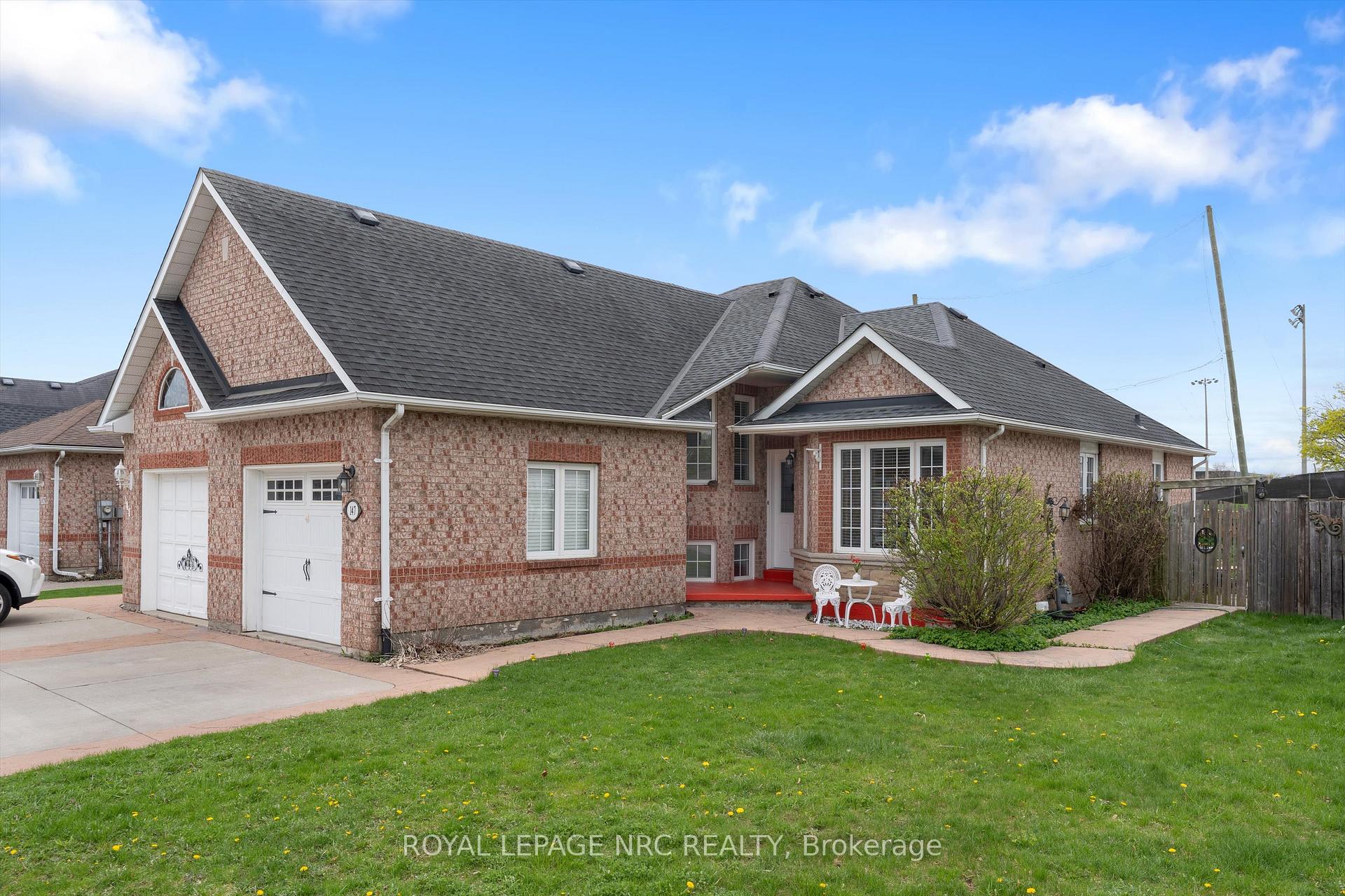 147 St. Lawrence Drive, Welland — photo 2 of 5