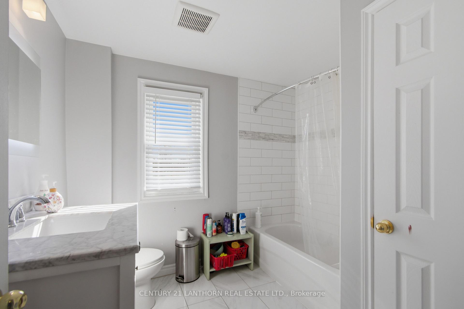 1 Clarke Boulevard, Belleville — photo 3 of 5