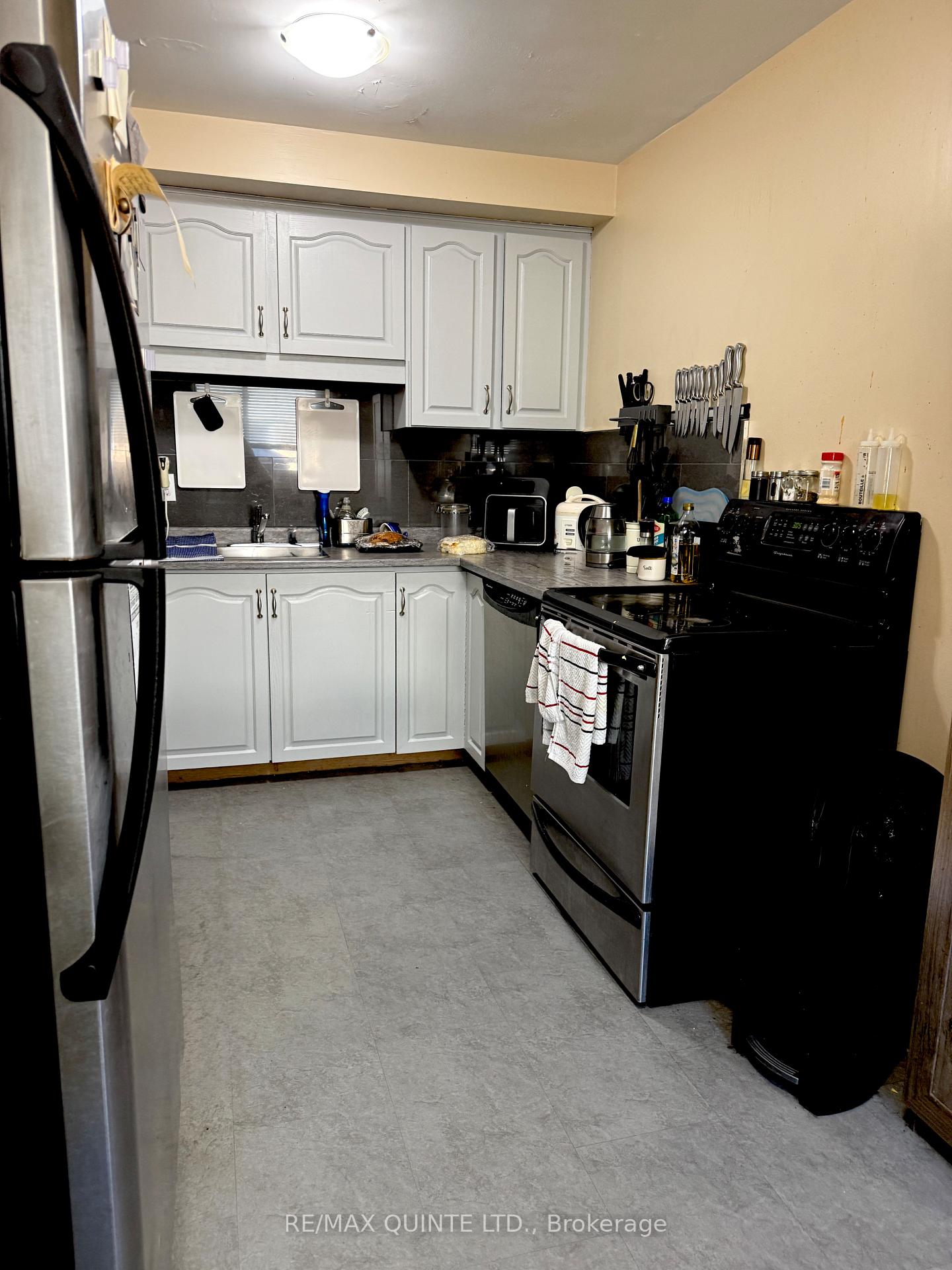 17 Tracey Park Drive 25, Belleville — photo 5 of 5