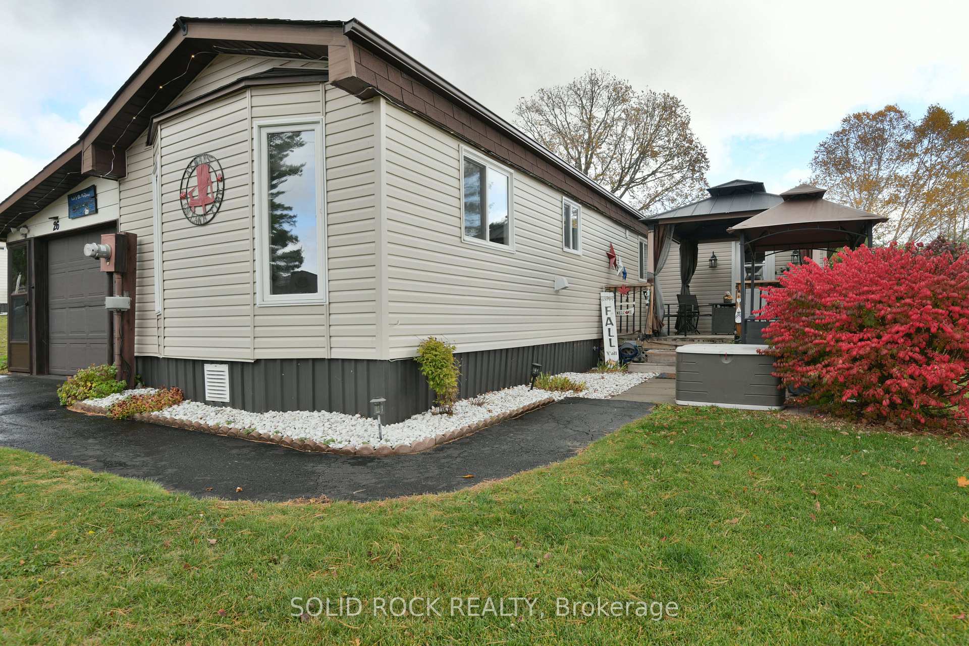 26 Evergreen Lane, McNab/Braeside, ON K0A 3L0 — McNab/Braeside, Ontario