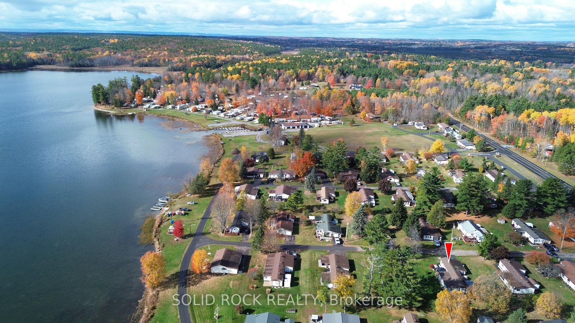 26 Evergreen Lane, McNab/Braeside — photo 4 of 5