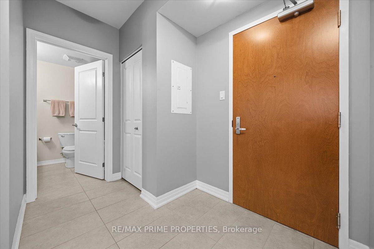 242 Rideau Street 2107, Lower Town - Sandy Hill — photo 2 of 5