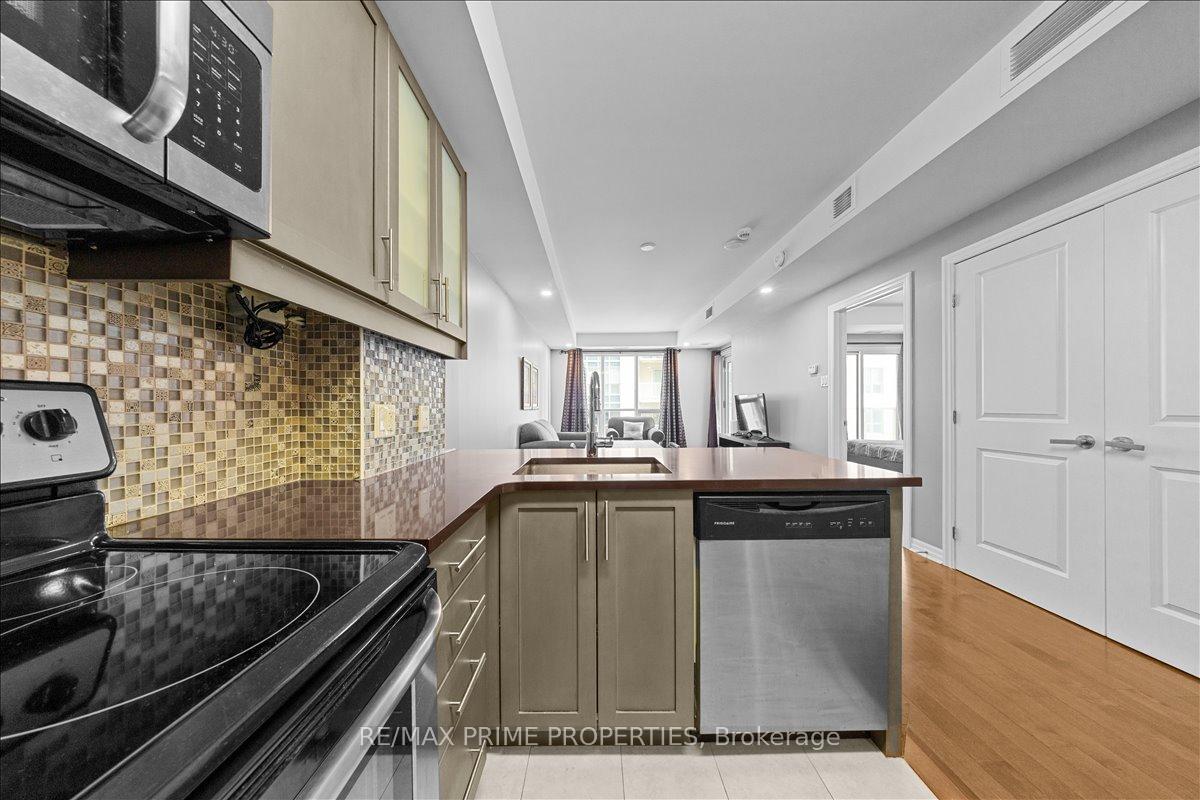 242 Rideau Street 2107, Lower Town - Sandy Hill — photo 5 of 5