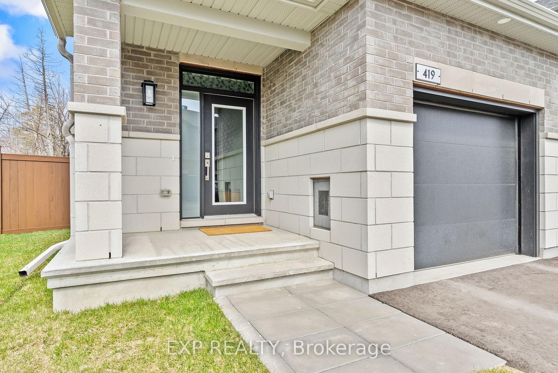 419 Clubtail Private, Blossom Park - Airport and Area — photo 4 of 5