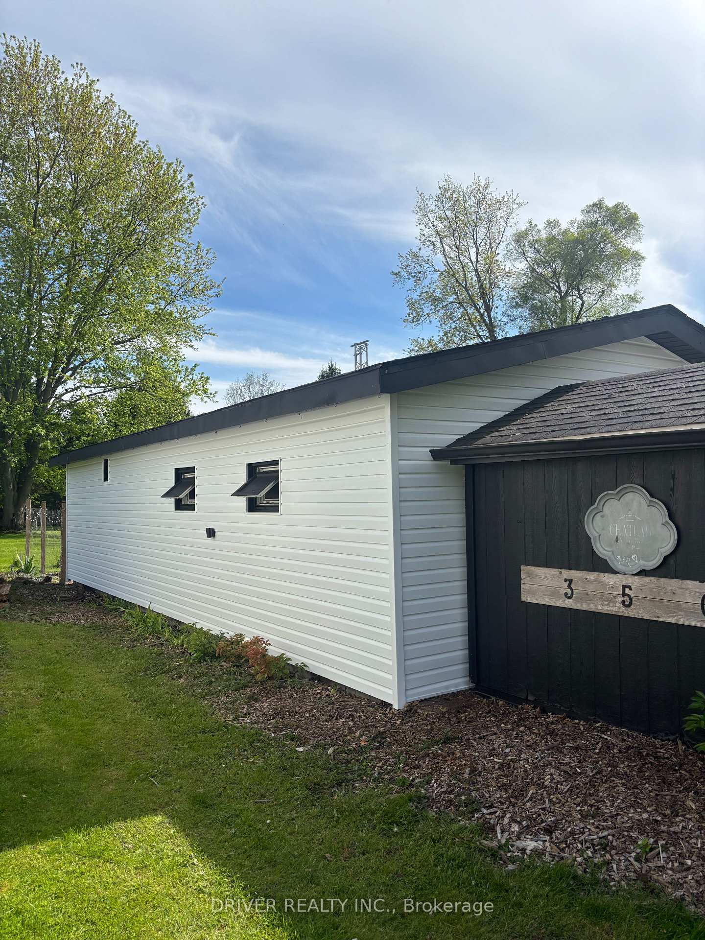 350 Warren Street, Central Elgin — photo 4 of 5