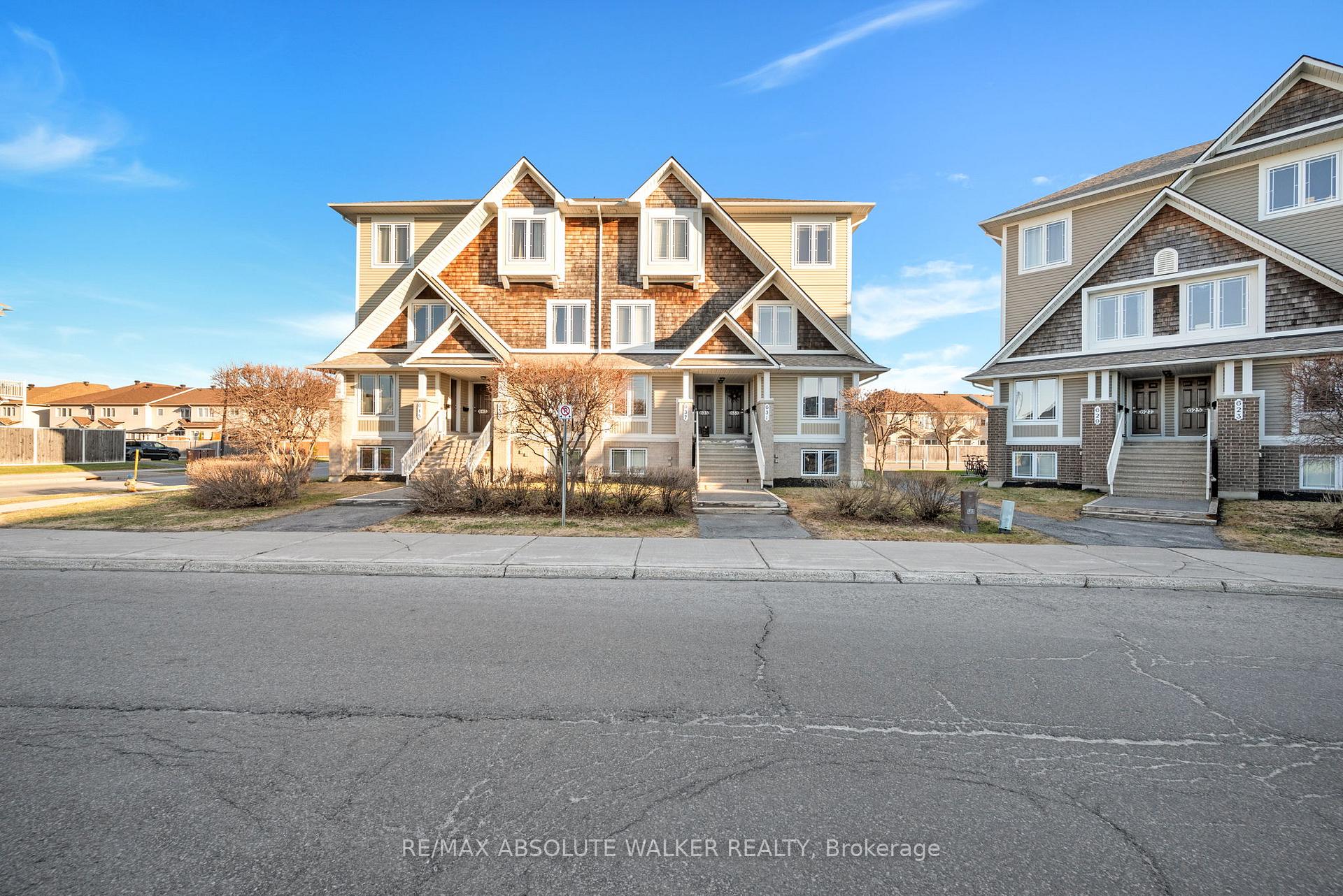 633 Lakeridge Drive 32, Orleans - Cumberland and Area, ON K4A 0H4 — Orleans - Cumberland and Area, Ontario