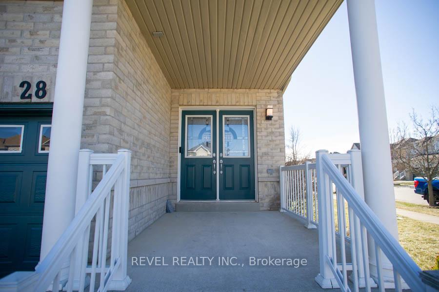 28 Barrett Avenue, Brantford — photo 5 of 5