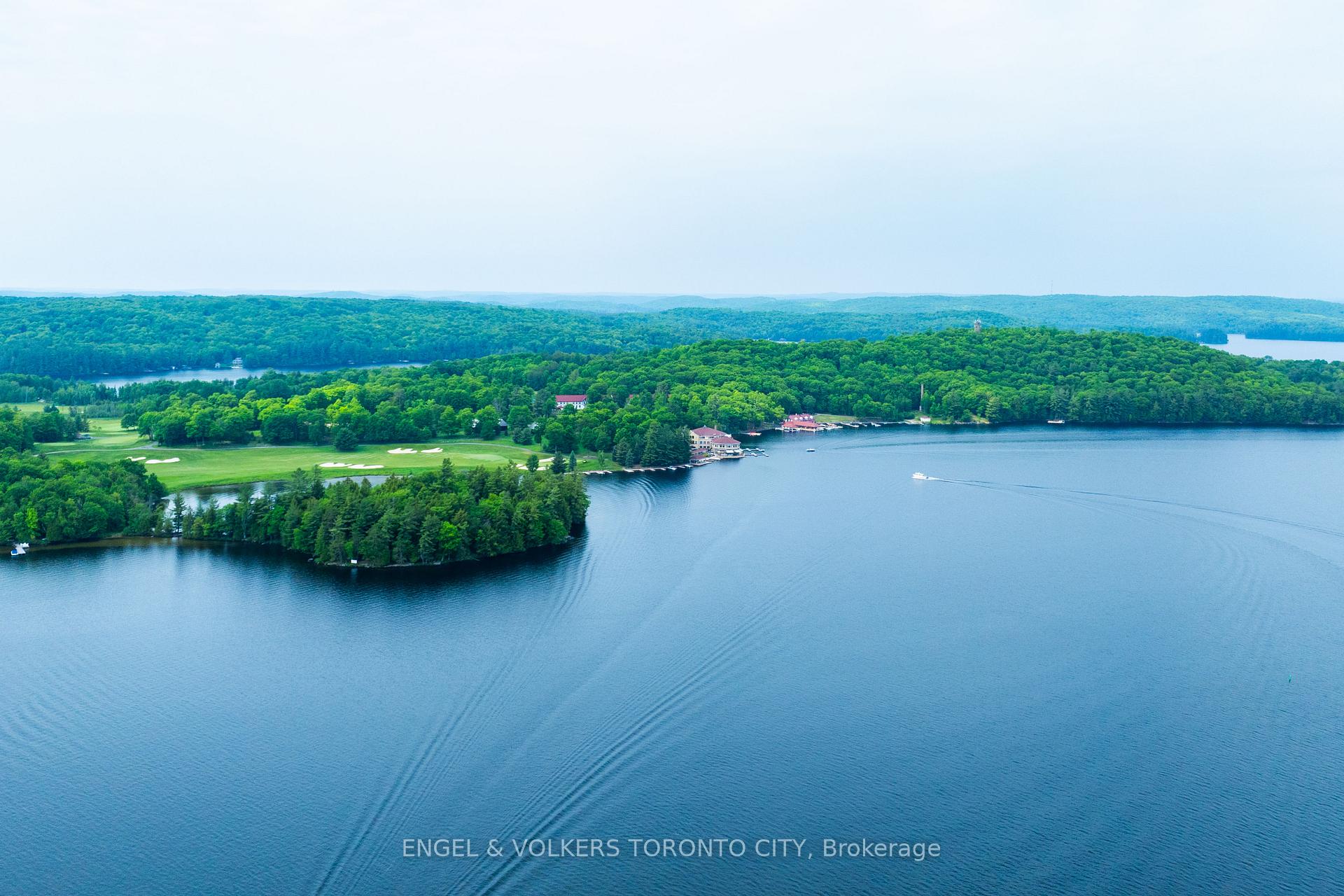 12 Bigwin Island 118, Lake of Bays, ON P0B 1A0 — Lake of Bays, Ontario