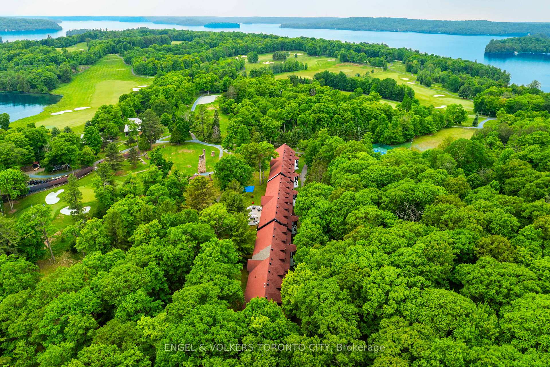 12 Bigwin Island 118, Lake of Bays — photo 4 of 5