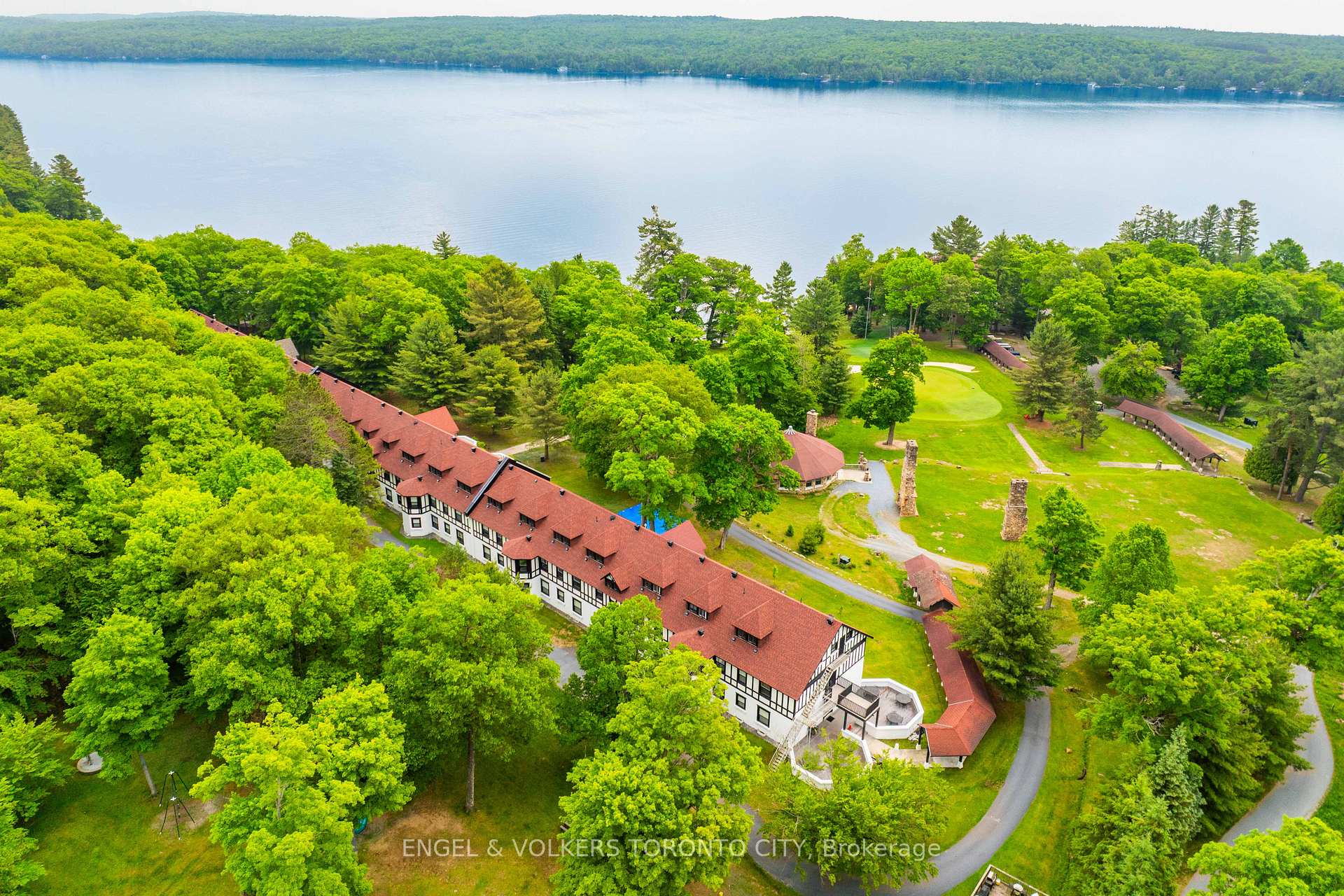 12 Bigwin Island 118, Lake of Bays — photo 5 of 5