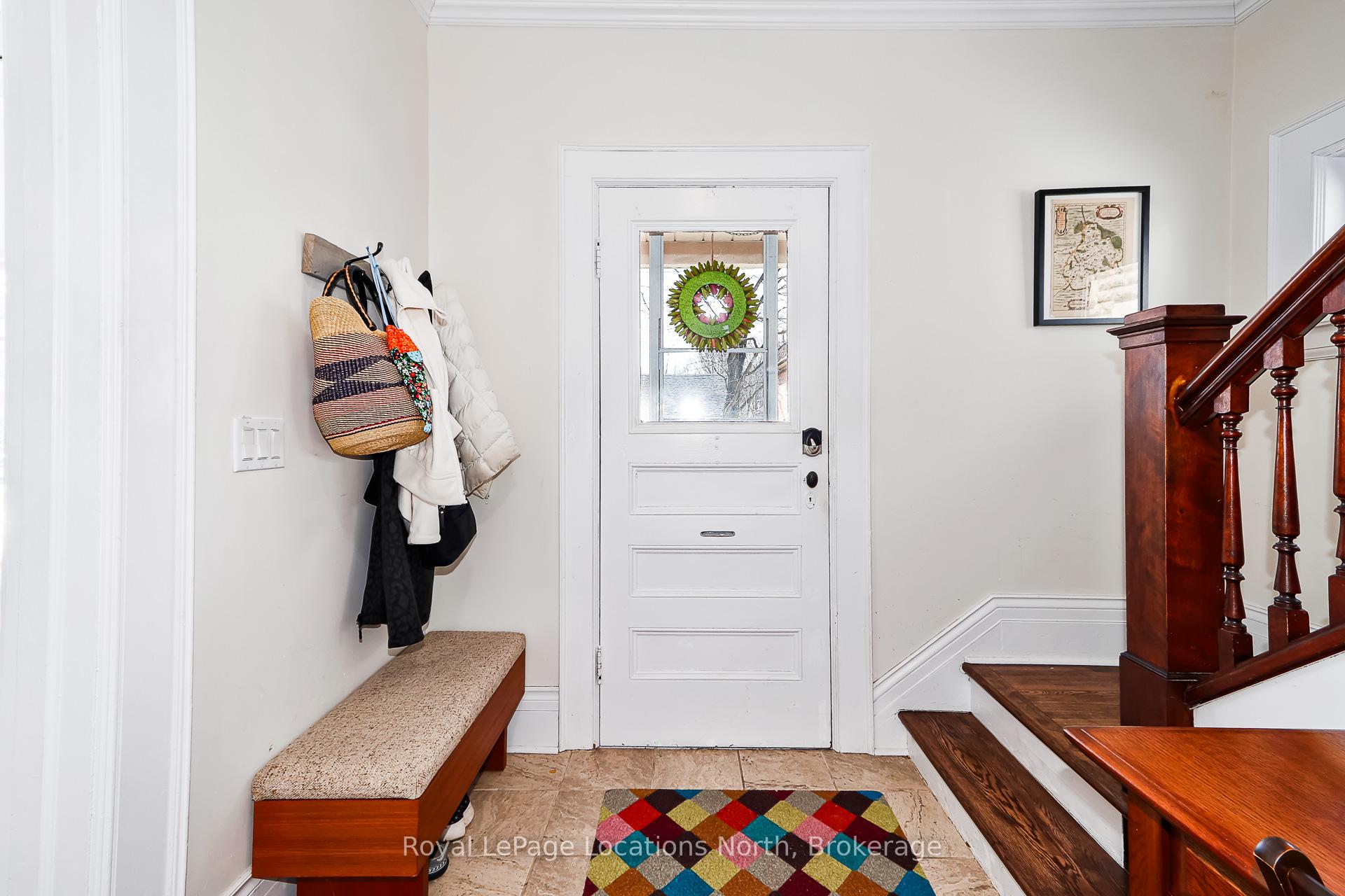436 12th Street W, Owen Sound — photo 3 of 5