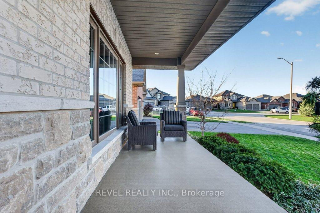 26 Scenic Drive, Belleville — photo 4 of 5