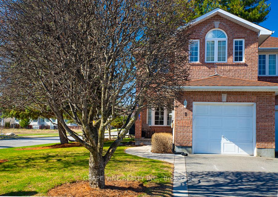 1 Newcastle Avenue, Kanata, ON K2K 2R2 — Kanata, Ontario