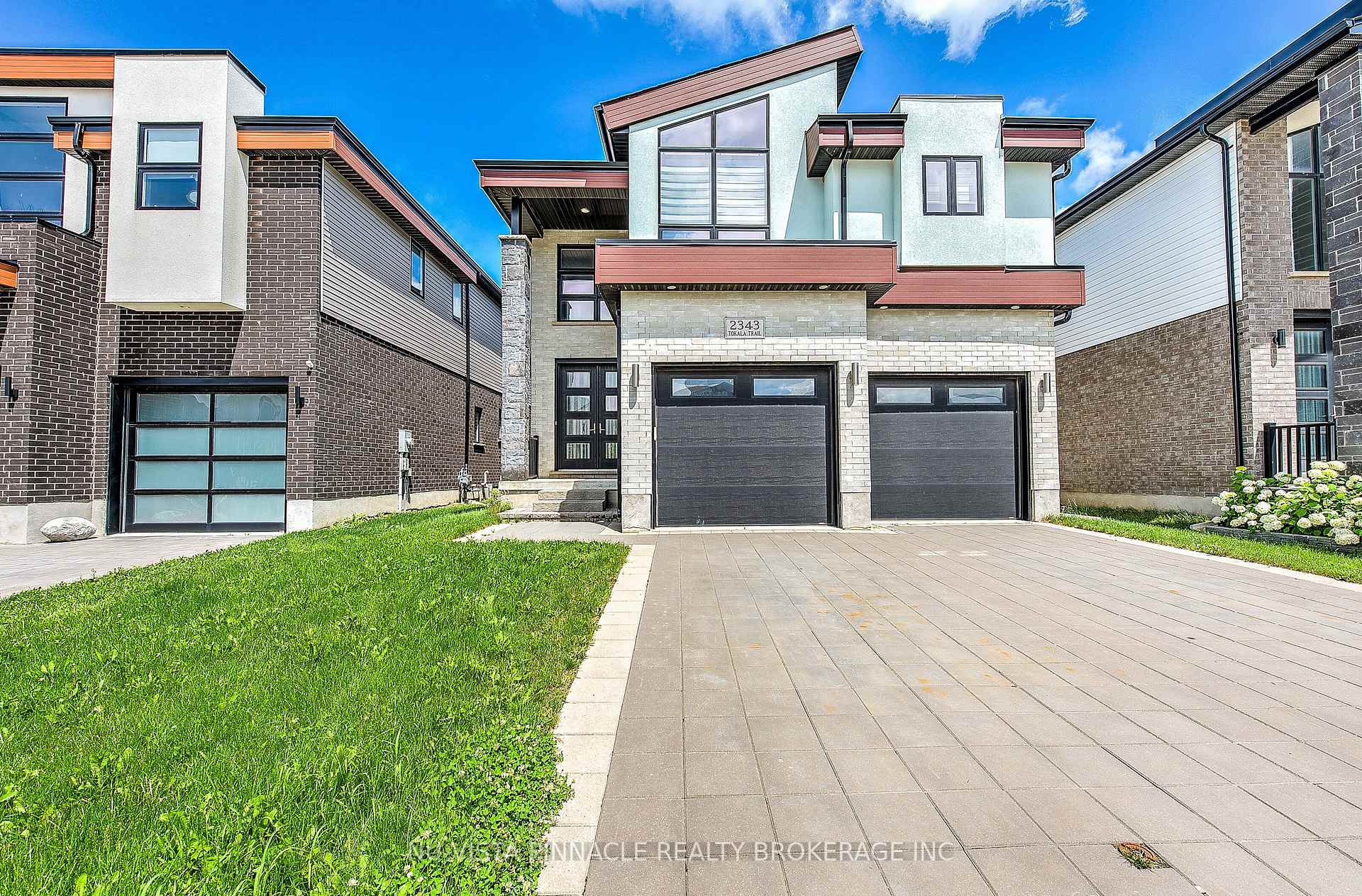 2343 TOKALA Trail, London North, ON N6G 0V6