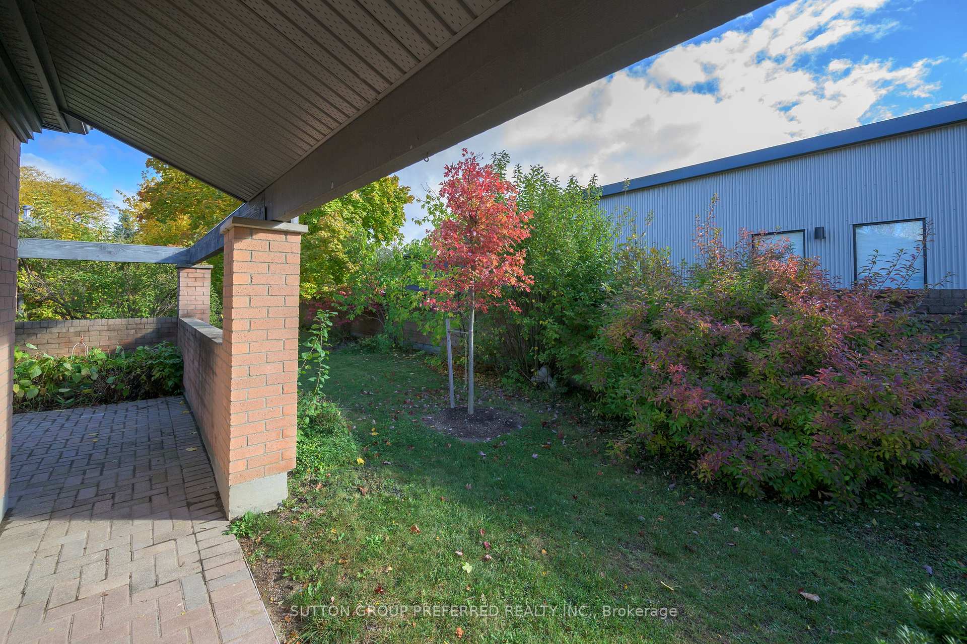 50 Fiddlers Green Road 51, London North — photo 3 of 5