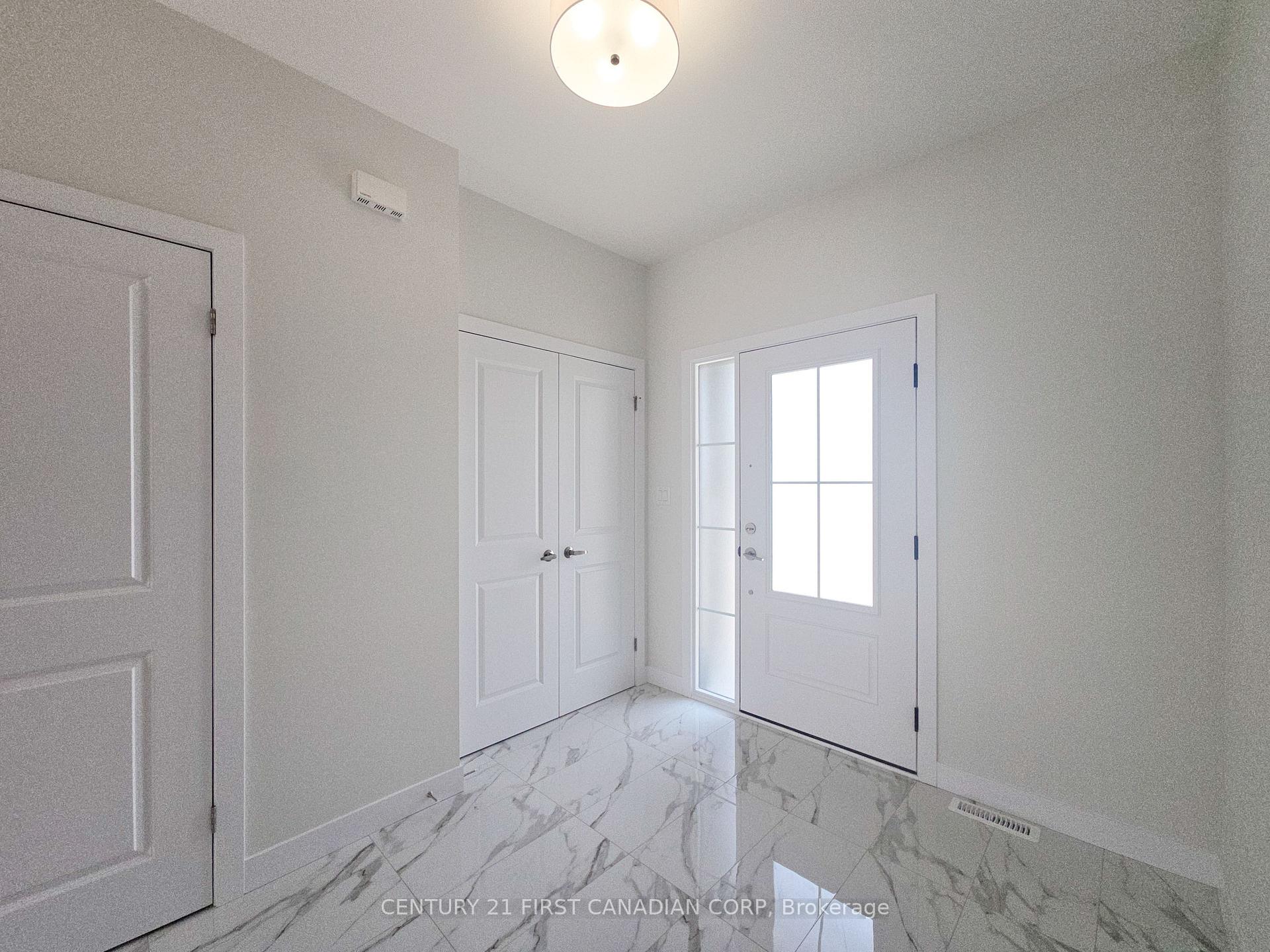 4213 Calhoun Way, London South — photo 4 of 5