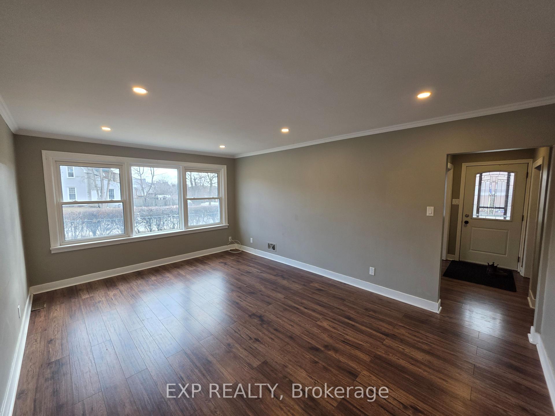 456 Cordach Crescent, Peterborough — photo 4 of 5